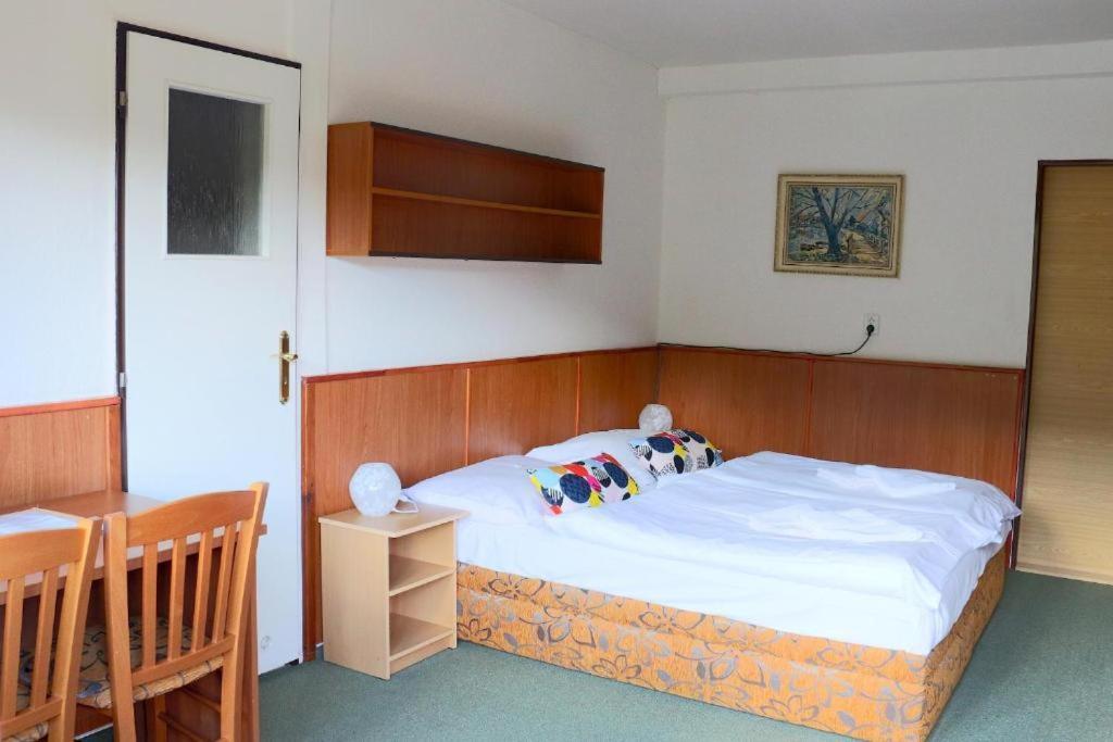 Hotel Maredis Rero Kořenov Exteriör bild